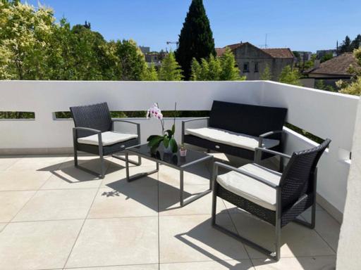 Appartement Terrasse Panoramique Hopitaux Et Facultes Montpellier Eksteriør bilde