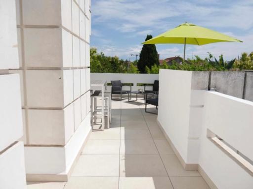 Appartement Terrasse Panoramique Hopitaux Et Facultes Montpellier Eksteriør bilde